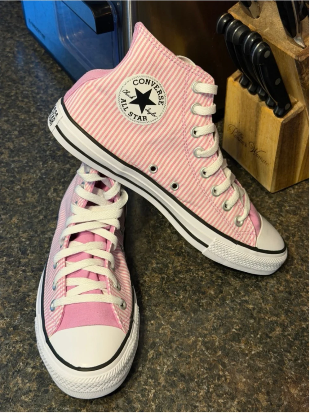 Converse Chuck Taylor All Star 'Pink Stripes' 166865C Sneakers